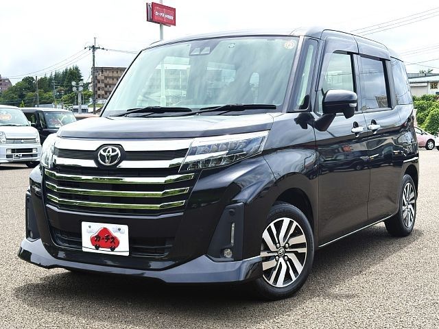 TOYOTA / ROOMY