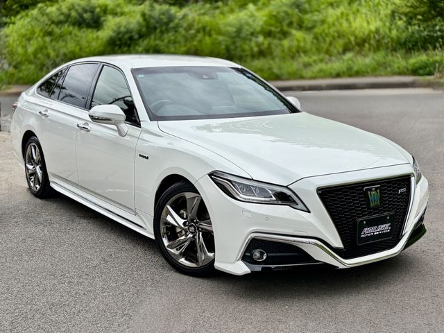 Japanese used car Ref# 1642681 TOYOTA / CROWN sedan hybrid