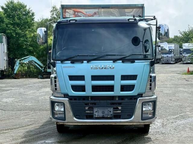 ISUZU / GIGA