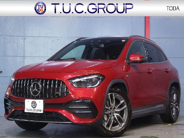 MERCEDES BENZ / MERCEDES AMG GLA class
