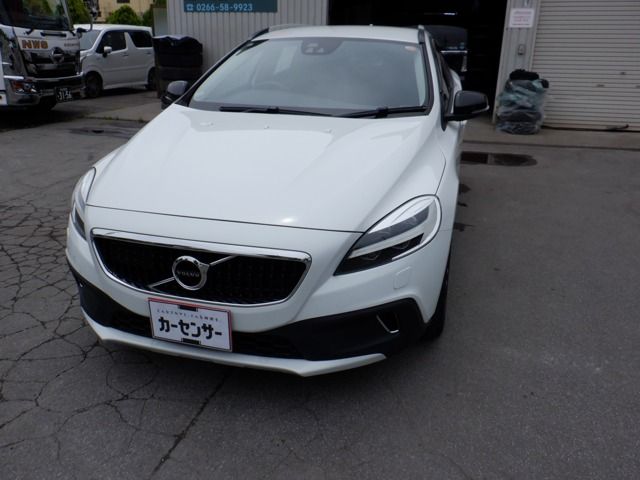 VOLVO / VOLVO V40 CROSS COUNTRY