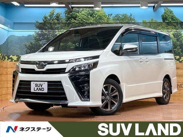 TOYOTA / VOXY