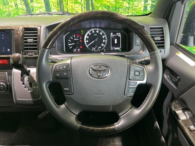 HIACE van 4WD