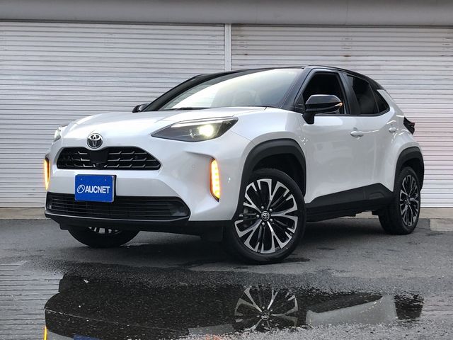 Japanese used car Ref# 1643604 TOYOTA / YARIS CROSS HYBRID