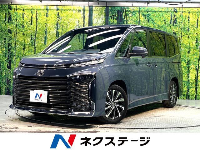 TOYOTA / VOXY