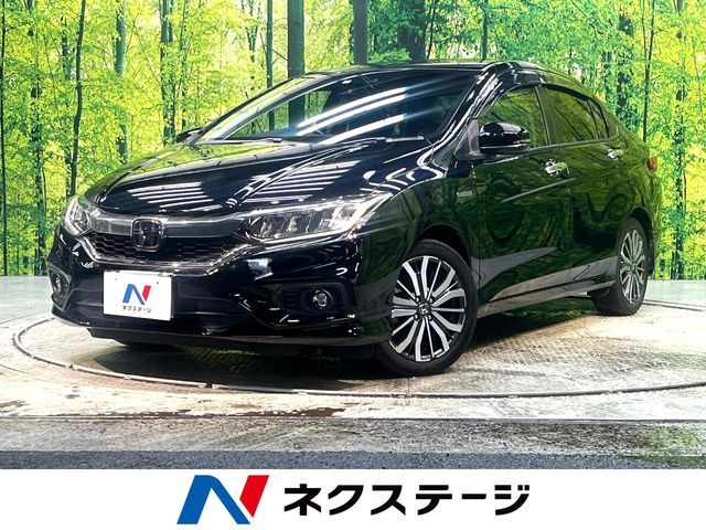 Japanese used car Ref# 1643651 HONDA / GRACE HYBRID