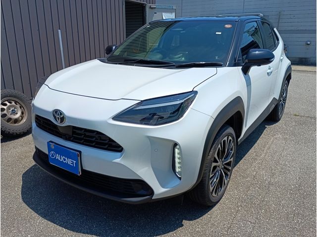 Japanese used car Ref# 1643766 TOYOTA / YARIS CROSS HYBRID
