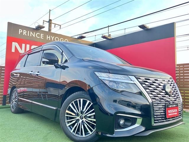 NISSAN / ELGRAND  4WD