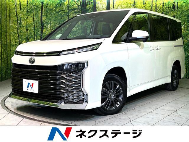 TOYOTA / VOXY 4WD