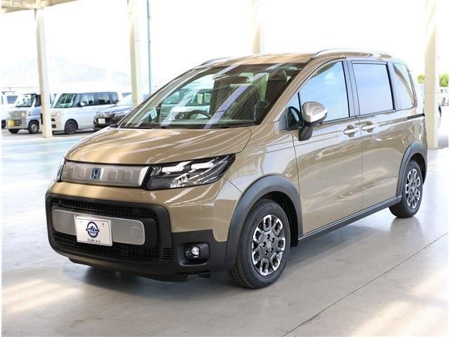 Japanese used car Ref# 1643870 HONDA / FREED e:HEV