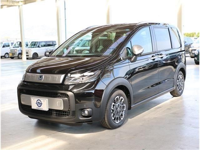 Japanese used car Ref# 1643879 HONDA / FREED e:HEV