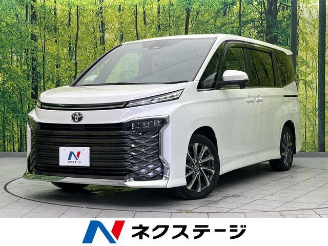 TOYOTA / VOXY