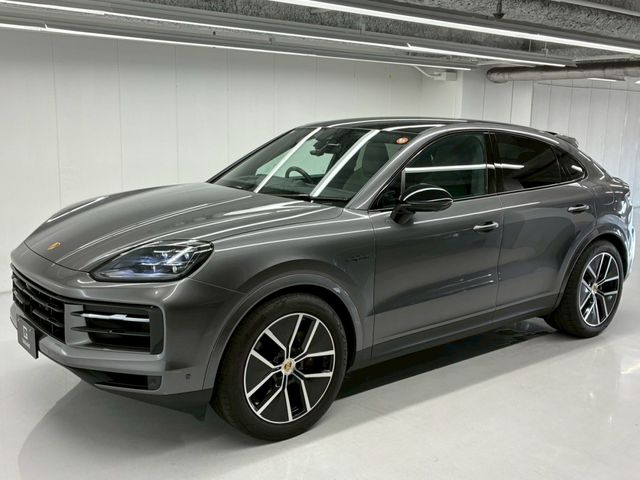 PORSCHE / PORSCHE Cayenne coupe