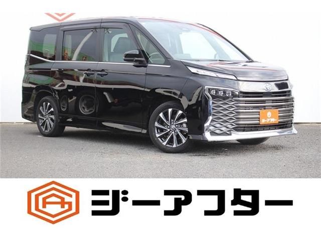 Japanese used car Ref# 1644037 TOYOTA / VOXY HYBRID