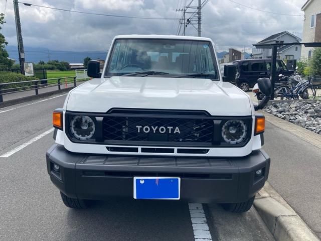 Japanese used car Ref# 1644129 TOYOTA / LANDCRUISER 70