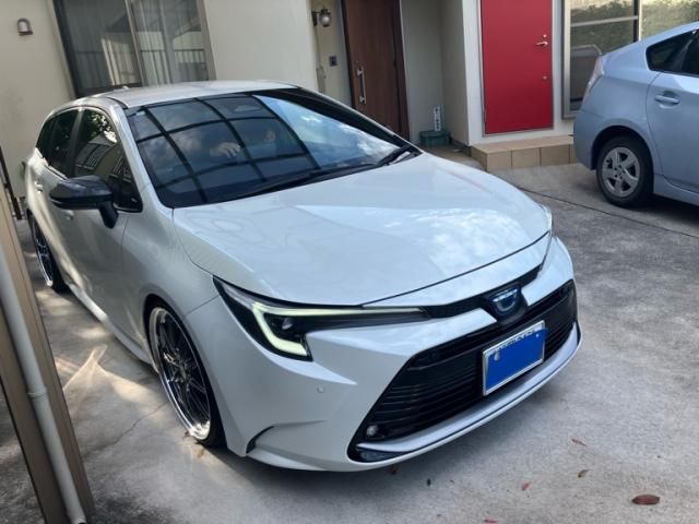 Japanese used car Ref# 1644170 TOYOTA / COROLLA TOURING HYBRID