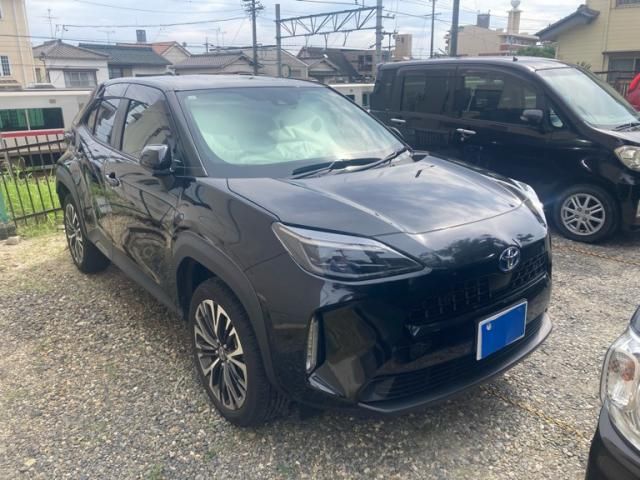 TOYOTA / YARIS CROSS HYBRID