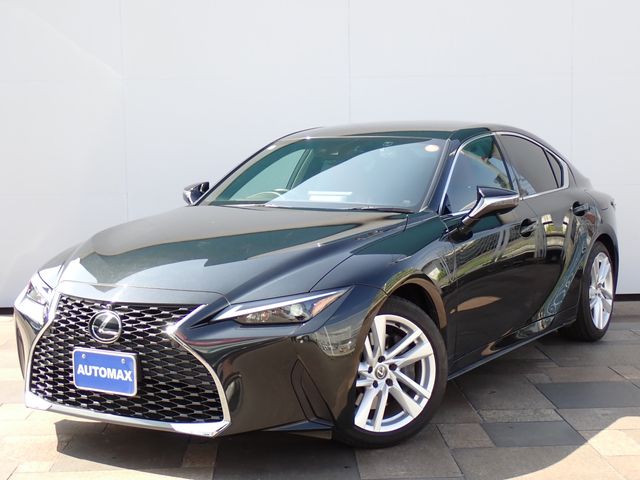TOYOTA / LEXUS IS300h