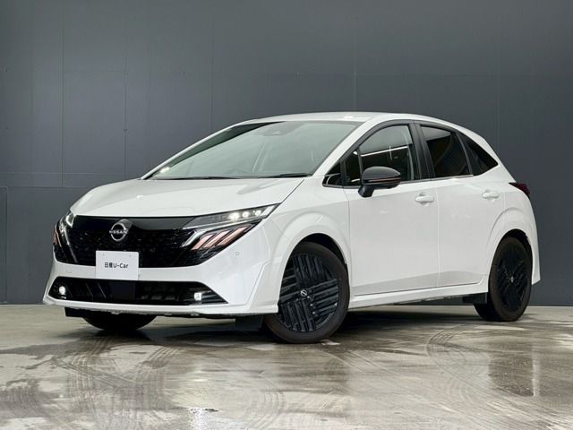 Japanese used car Ref# 1644452 NISSAN / AURA