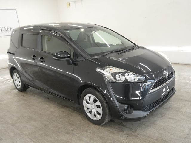 Japanese used car Ref# 1644480 TOYOTA / SIENTA