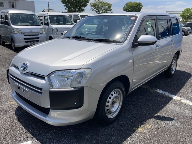 TOYOTA / PROBOX van HYBRID