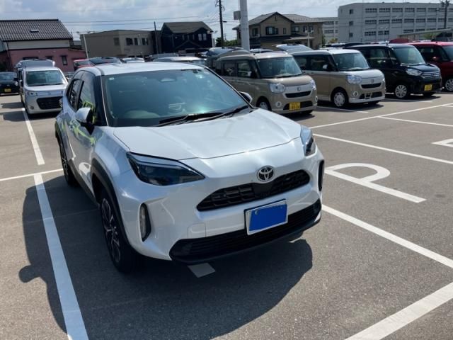 Japanese used car Ref# 1644629 TOYOTA / YARIS CROSS