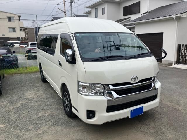 Japanese used car Ref# 1644728 TOYOTA / HIACE COMMUTER