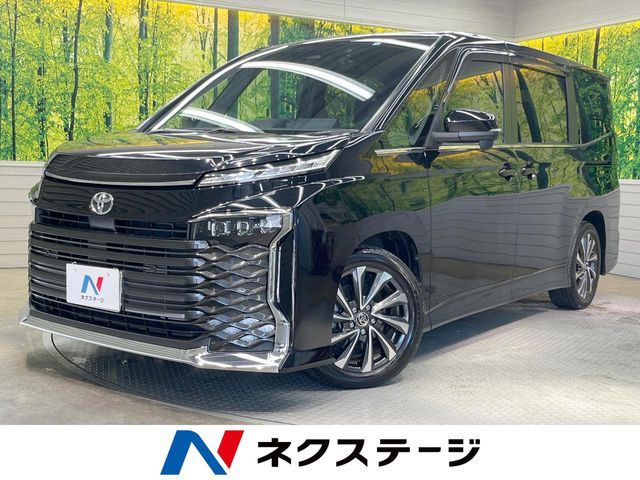 TOYOTA / VOXY