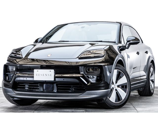 Japanese used car Ref# 1644859 PORSCHE / マカン