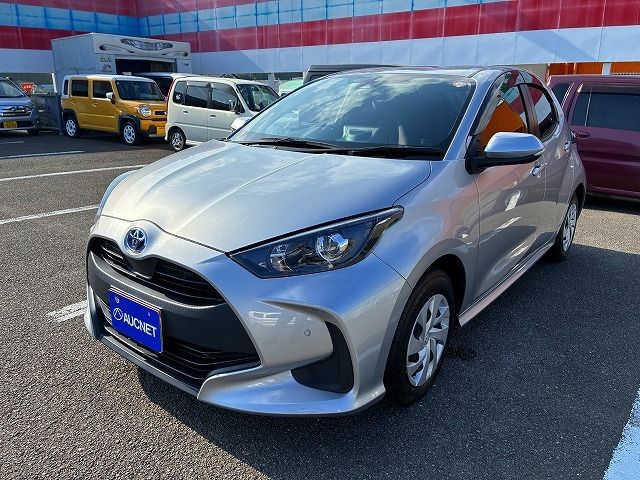 TOYOTA / YARIS HYBRID