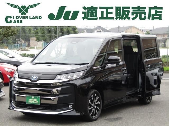 TOYOTA / NOAH HYBRID 4WD