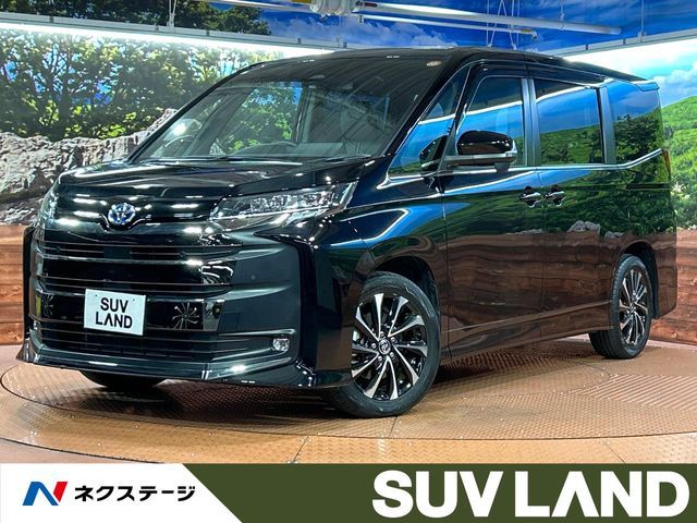 TOYOTA / NOAH HYBRID
