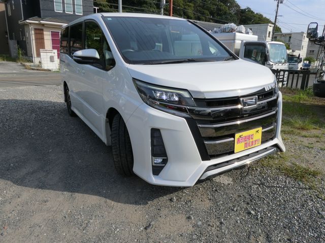 Japanese used car Ref# 1645324 TOYOTA / NOAH