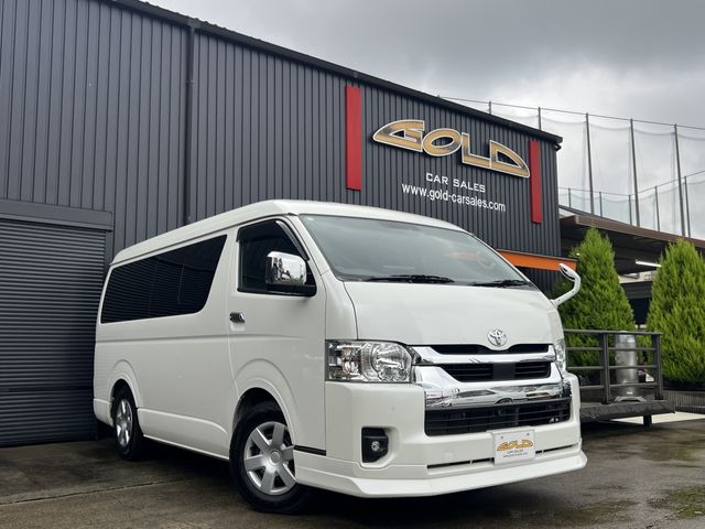 TOYOTA / HIACE wagon 4WD