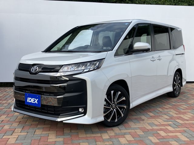TOYOTA / NOAH HYBRID