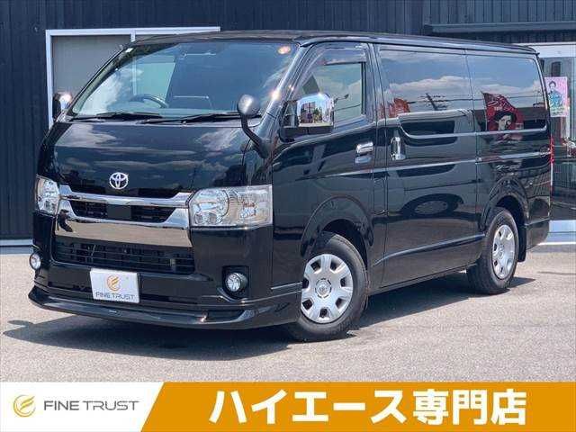 TOYOTA / HIACE van 4WD