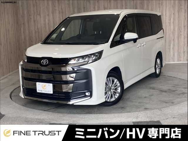 TOYOTA / NOAH