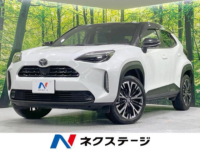 TOYOTA / YARIS CROSS HYBRID
