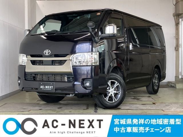 TOYOTA / HIACE van 4WD