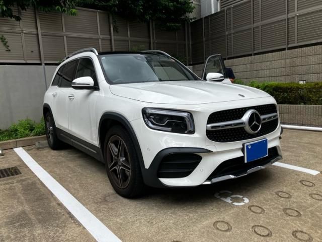 MERCEDES BENZ / MERCEDES BENZ GLB