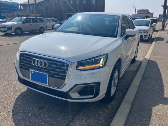 AUDI / AUDI Q2