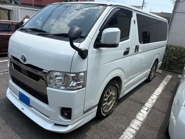 TOYOTA / HIACE van 2WD