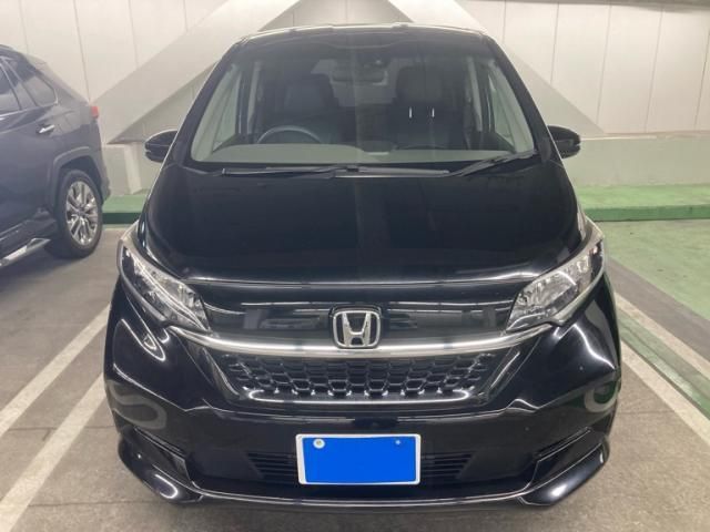 HONDA / FREED