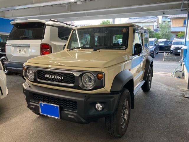 SUZUKI / JIMNY SIERRA