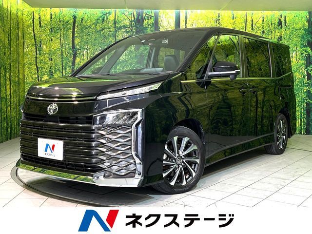 TOYOTA / VOXY