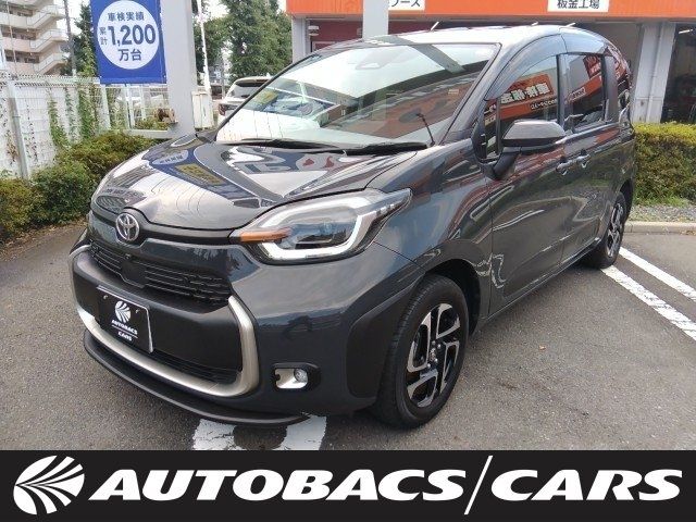 TOYOTA / SIENTA HYBRID