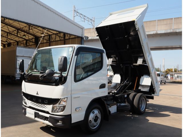 Japanese used car Ref# 1646481 MITSUBISHI / CANTER