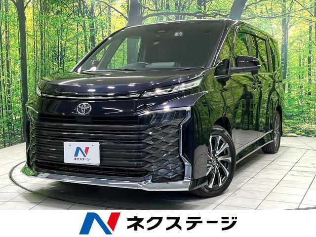 TOYOTA / VOXY