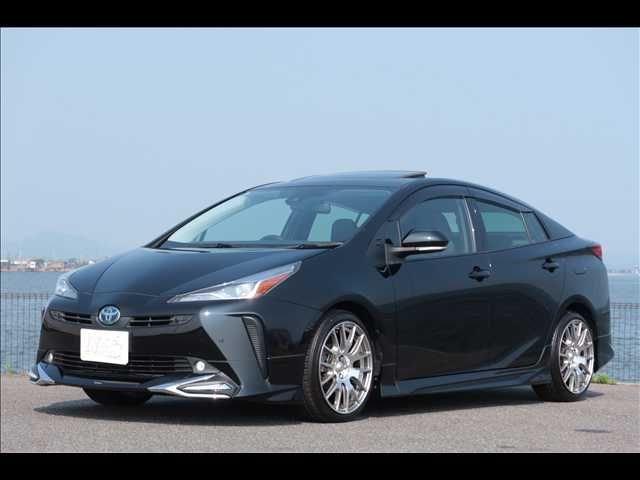 Japanese used car Ref# 1646827 TOYOTA / PRIUS