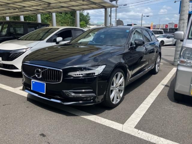Japanese used car Ref# 1646874 VOLVO / VOLVO V90